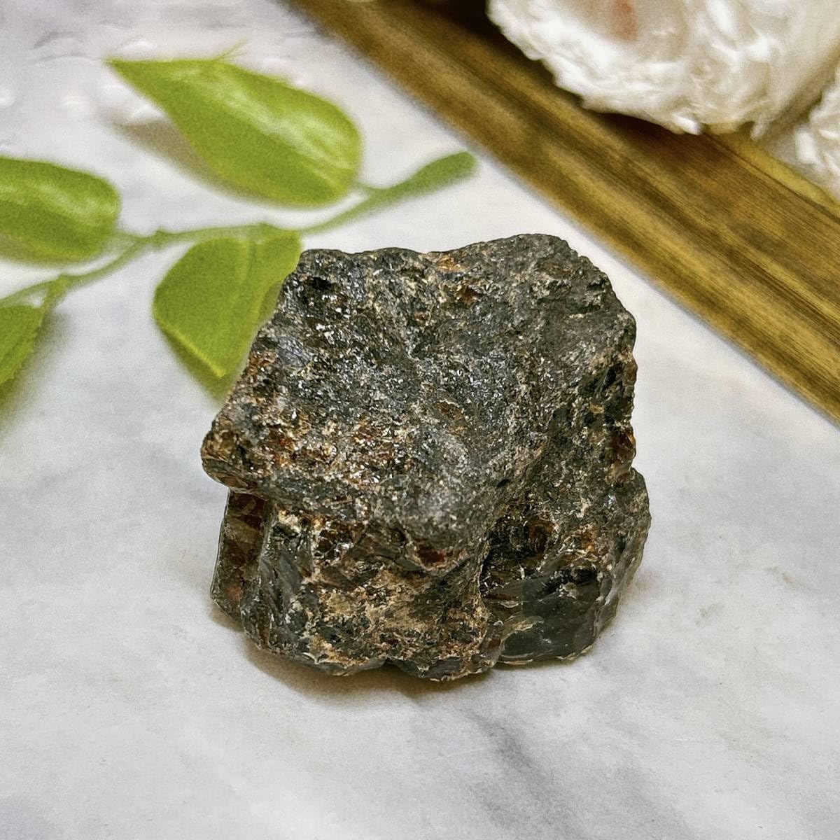 Amazon.co.jp: E7563ブルーアンバー＊青い蛍光が美しい＊琥珀